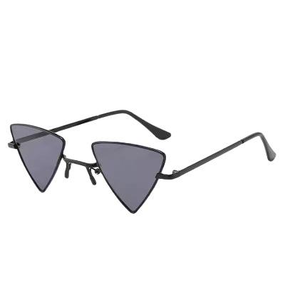 New Vintage Triangle Women Sun Glasses Personality Frame Resin Lens Travel Eyewear Women's Entertainment And Leisure UV Glasses