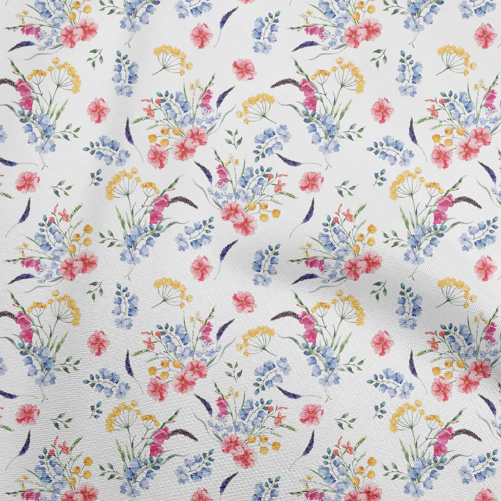 

OneOone Cotton Flex Fuschia Рожева тканина Квіти Швейні Ремісничі проекти Принти на тканині 40 дюймів 42 Inch Wide - Viscose Chiffon білий