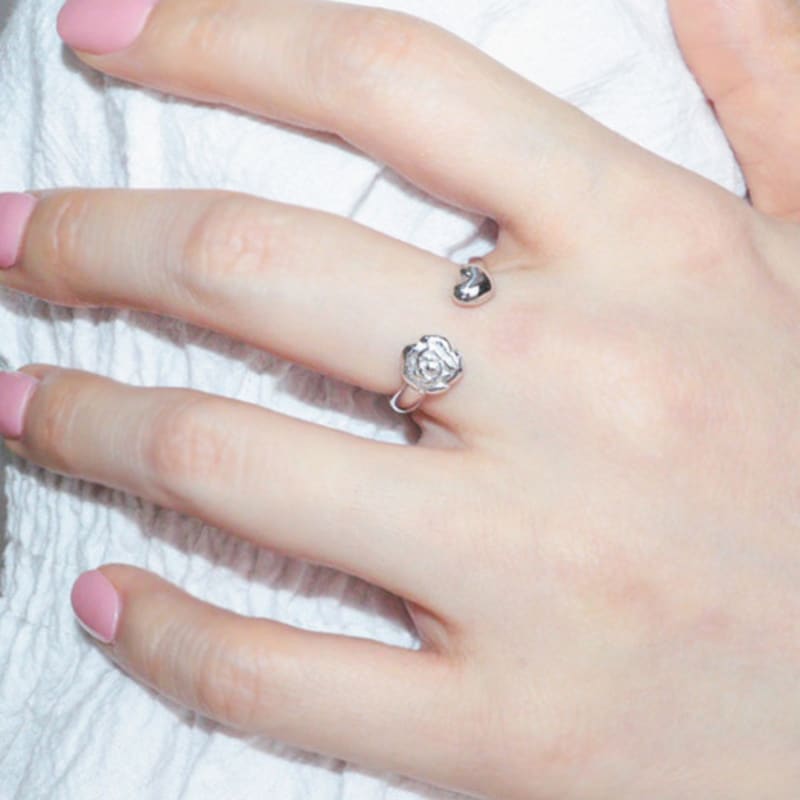 LOASI Lovely Rose. Rose Heart Open Ring