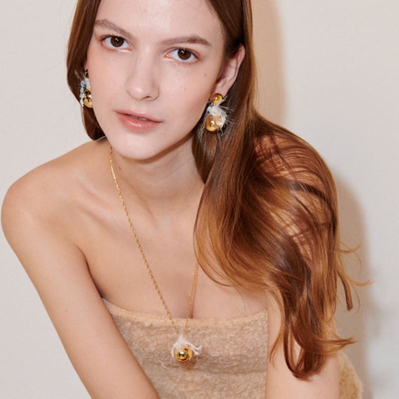 August Harmony Winter Ornament Short Necklace / 2color