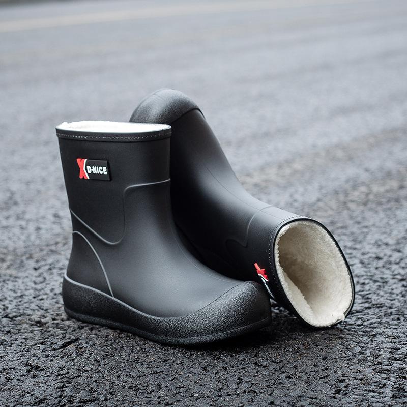 Four Seasons Rain Shoes Women's Waterproof and Non-slip Water Shoes Medium Tube Rain Boots Fashion Rubber Shoes Outside Kitchen Shopping Work Shoes