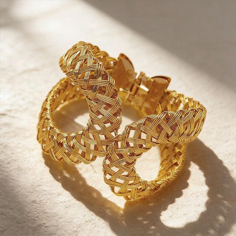 Geometric Metal Pattern Open Bracelet Curved Wire Winding Hollow Bracelet Fashion Creative Jewelry
