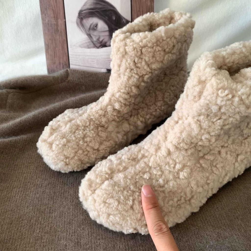 Warm fleece milk fufu~ Korean gentle fairy snow boots winter fleece thickened warm short fluffy shoes boots