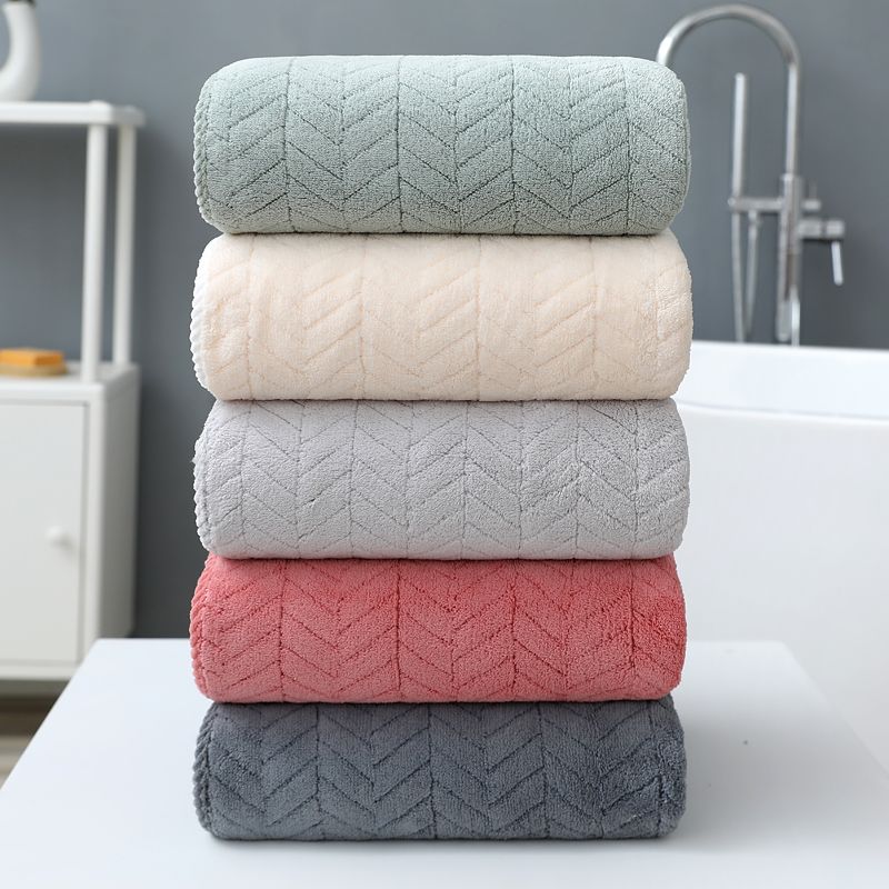 4pcs Wholesale Thickened Towels Adult Home-use Coral Fleece Face and Hand Wiping Towel Absorbent and Non-shedding Face Towel