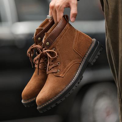 Modische Vier-Jahreszeiten-Herren-Wildleder-Lederstiefel Outdoor-Freizeit-Wanderstiefel Modische Stiefel mit dickem Boden Knöchelhohe Anti-Rutsch-Herren-Motorradstiefel Botas