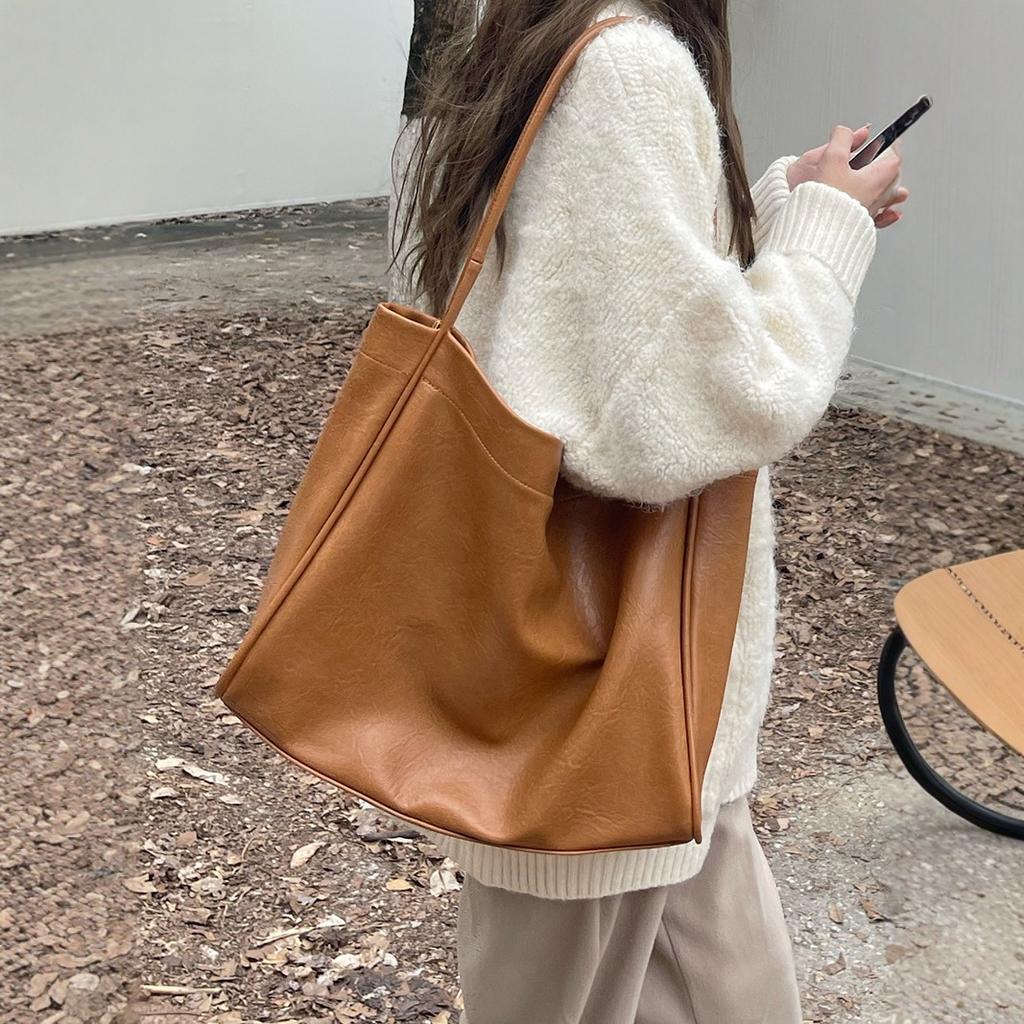 Bag Fashion Niche Shoulder Commuter Tote Single Shoulder Version Bag for Women Lazy Han Bag