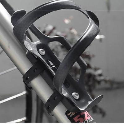 Jízdní kola Popruh pro upevnění láhve na vodu Měkký silikonový popruh Bez děrování Designy Snadné použití pro cyklistické nošení láhve s vodou