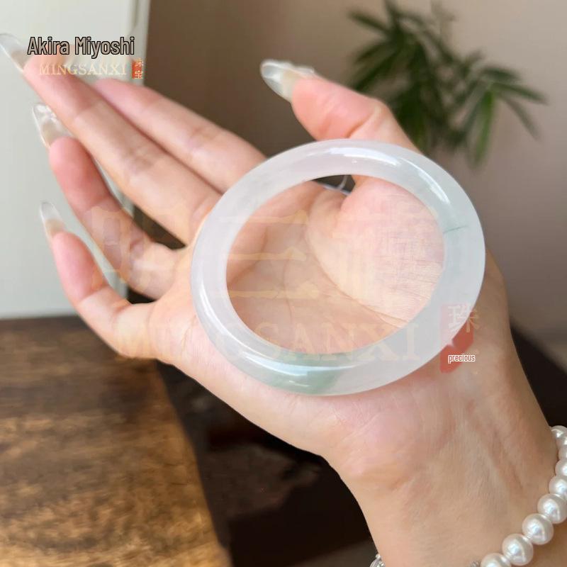 

Tianshan Jade Round Bangle - 8mm Ancient Style with Floating Green Color and Micro-Ice Flower Design 60-62mm