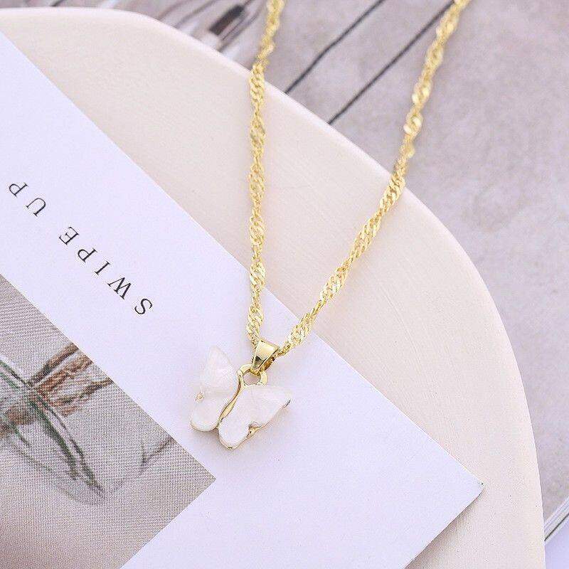 Sweet Butterfly Necklace Acrylic Colored Clavicle Chain for Women Refined Chain