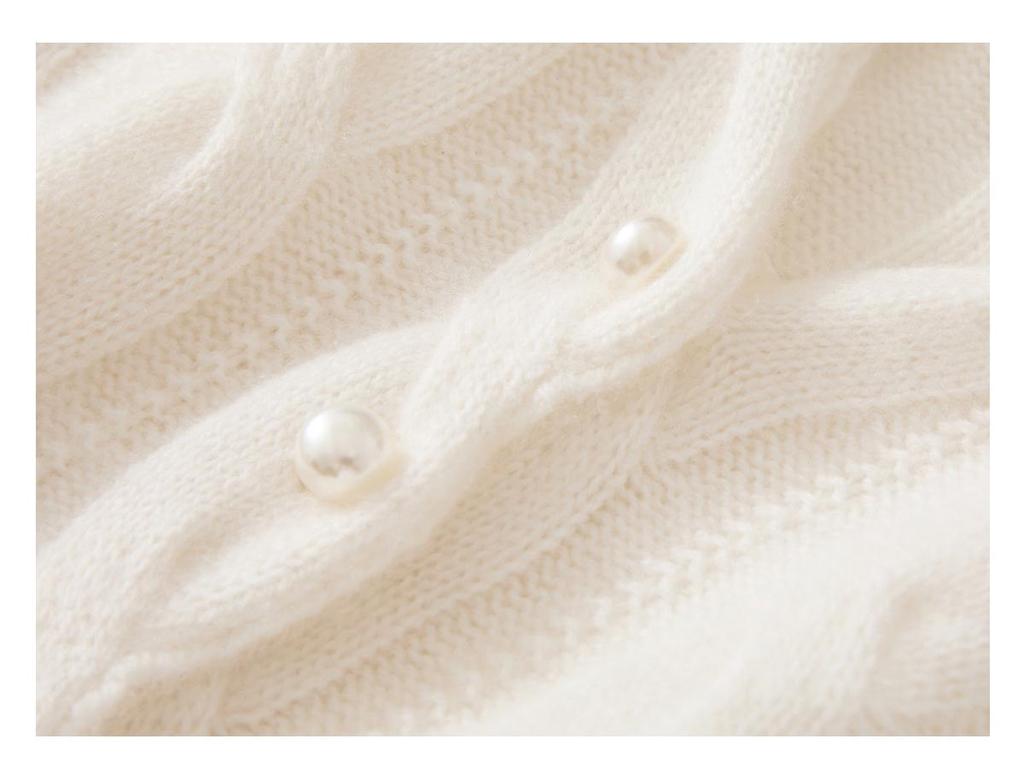 Women's Cashmere Cable Knit V-Neck Cardigan: Short, Single-Breasted, Trendy Autumn/Winter Sweater Coat