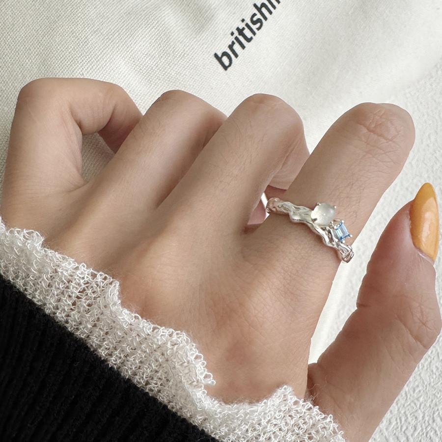 Contemporary Clear Moonstone And Zircon Ring For Women Offering Elegant And Distinctive Style