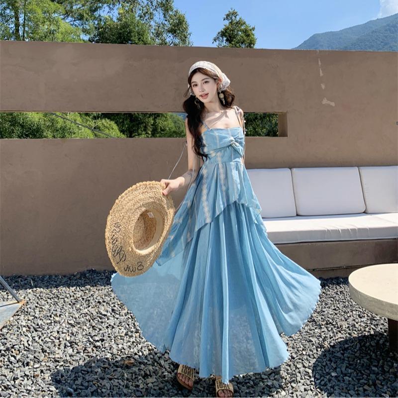 Yunnan Travel Two-piece Vacation Style Tube Top Small Suspender Top with Skirt Unique and Beautiful Summer Suit