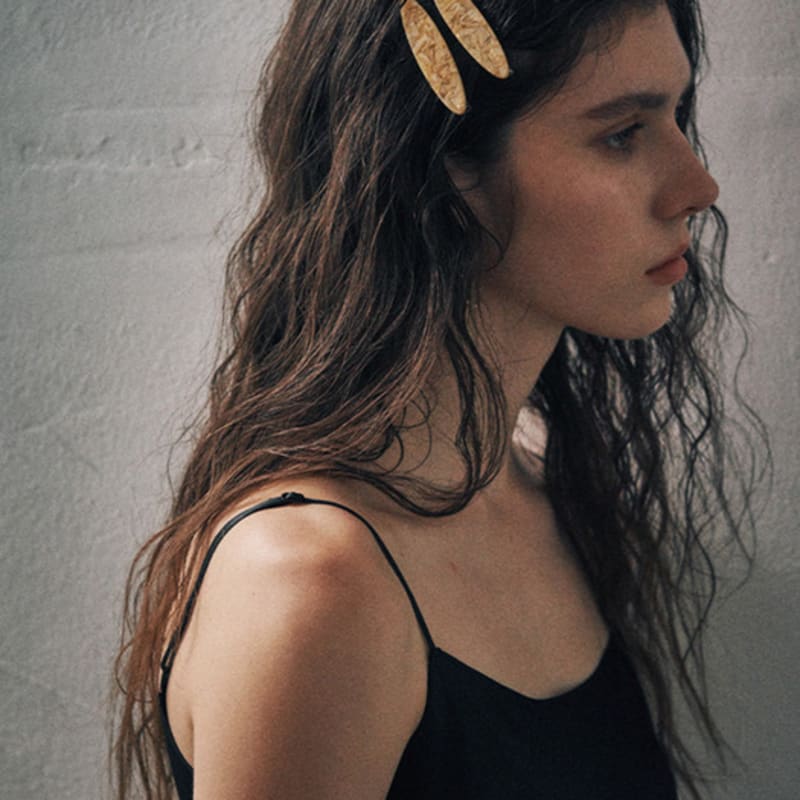 green Cent.23 / body hairclip (2 color)