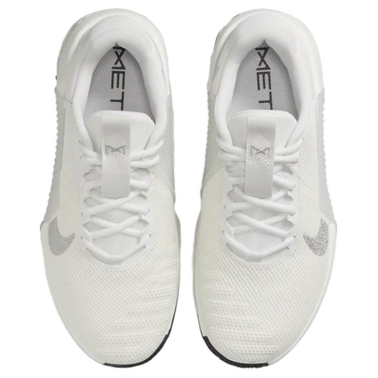 Nuove Nike Metcon 9 Premium Summit White Sail Black Argento Metallizzato da Donna FQ7217-101