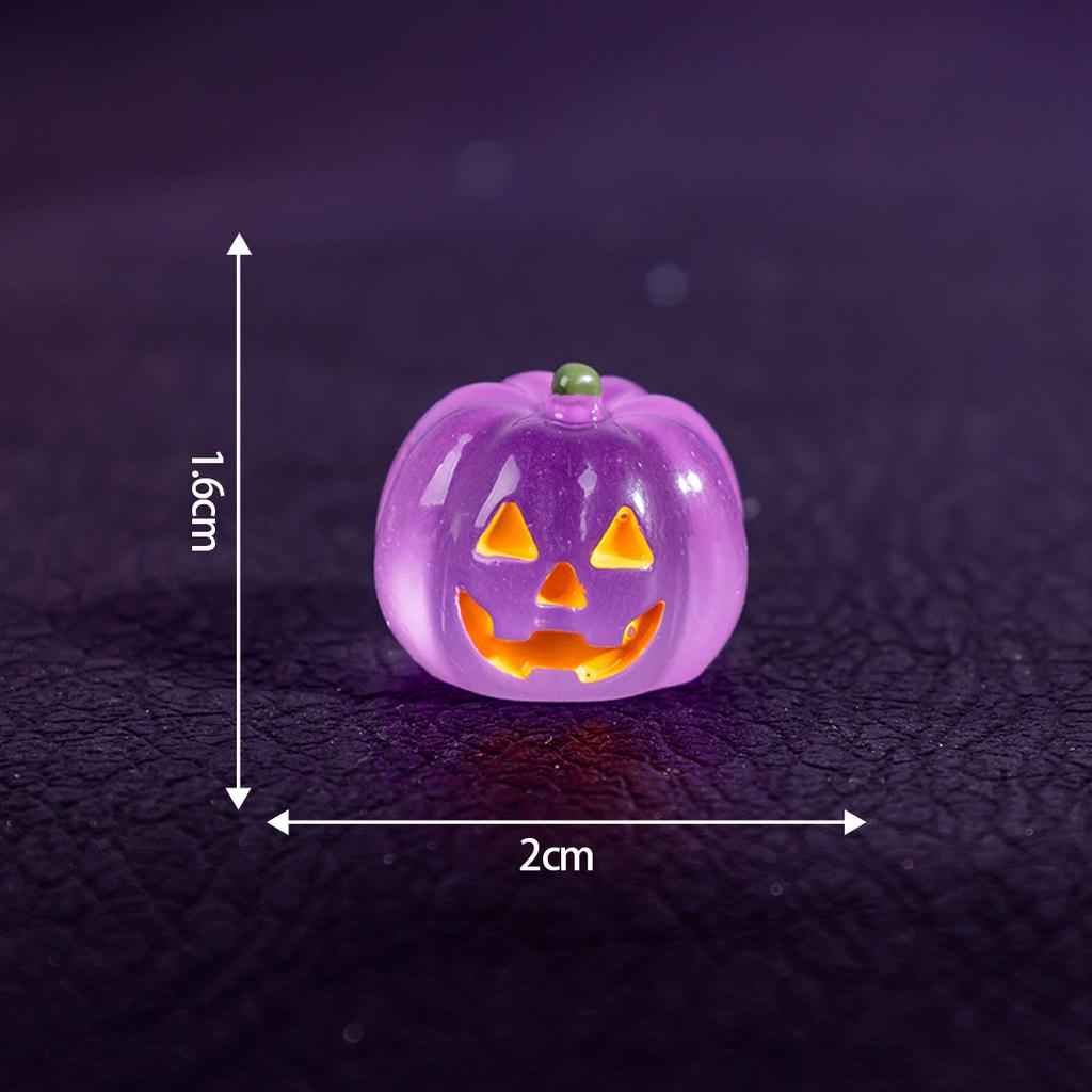 5Pcs Glow in the Dark Mini Pumpkin Figurine Luminous Resin Statue Halloween Car Dashboard Decor Micro Landscape