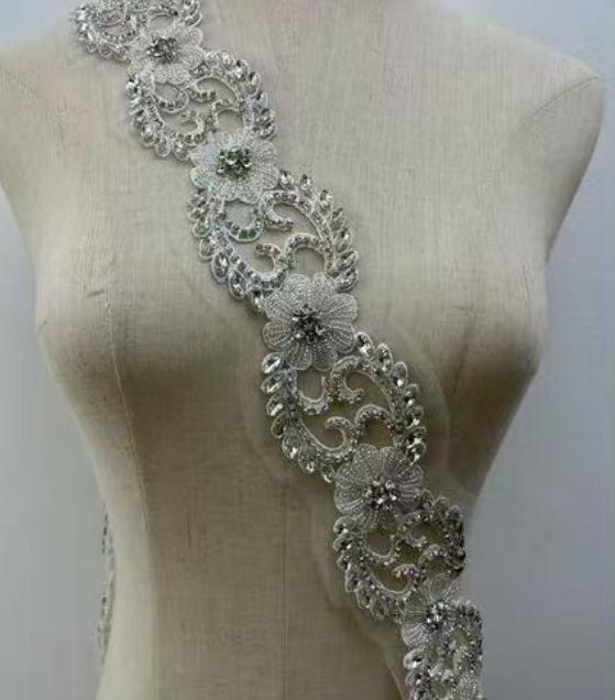 RM-800 Handmade Rhinestone Beaded Lace Trim Applique Sequin Beaded Trim for Bridal Beaded Trimming