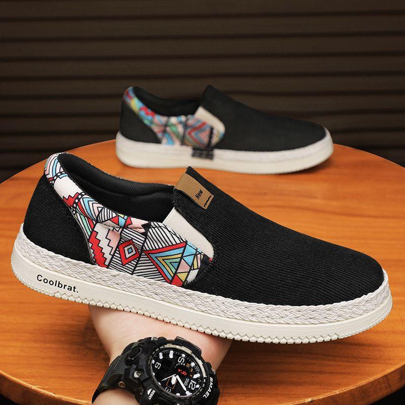 2024 New Summer Men's Shoes Canvas Shoes Casual Board Shoes One Pedal Lazy Men's Old Beijing Cloth Shoes Trend Breathable