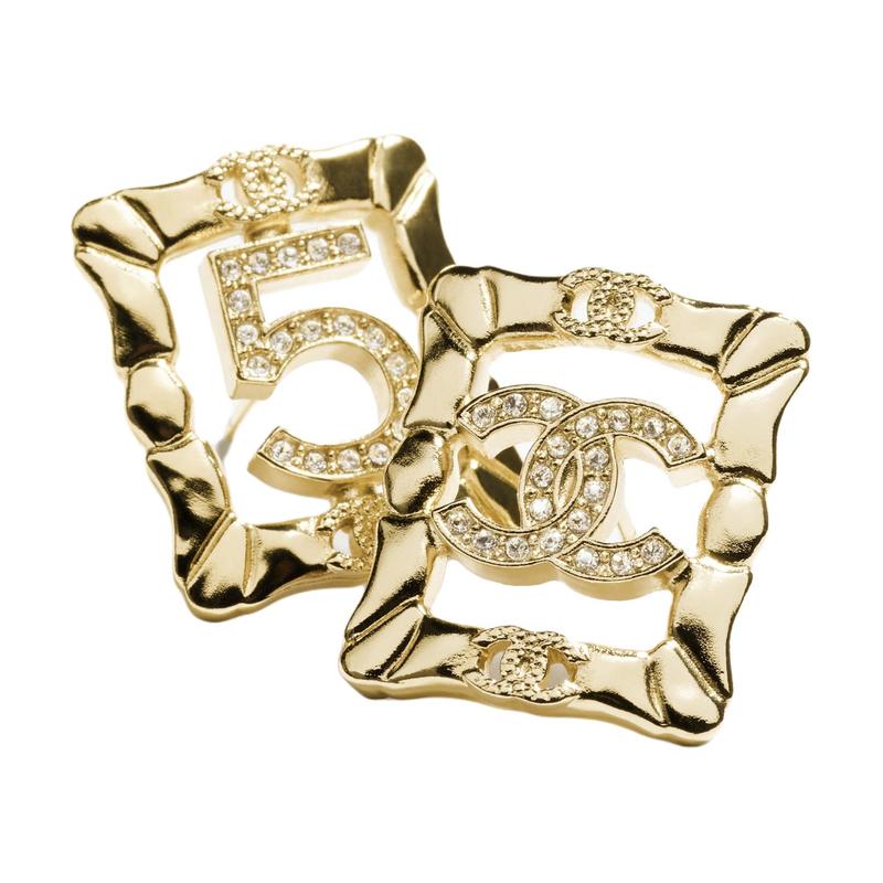CHANEL [24A New Product] Double C shape square metal earrings women's gold