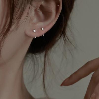 Exquisite, Kleine Und Einfache Diamant-Steckohrringe Für Damen, Nischen-Tägliche Vielseitige Pendler-Ohrringe Ohrringe