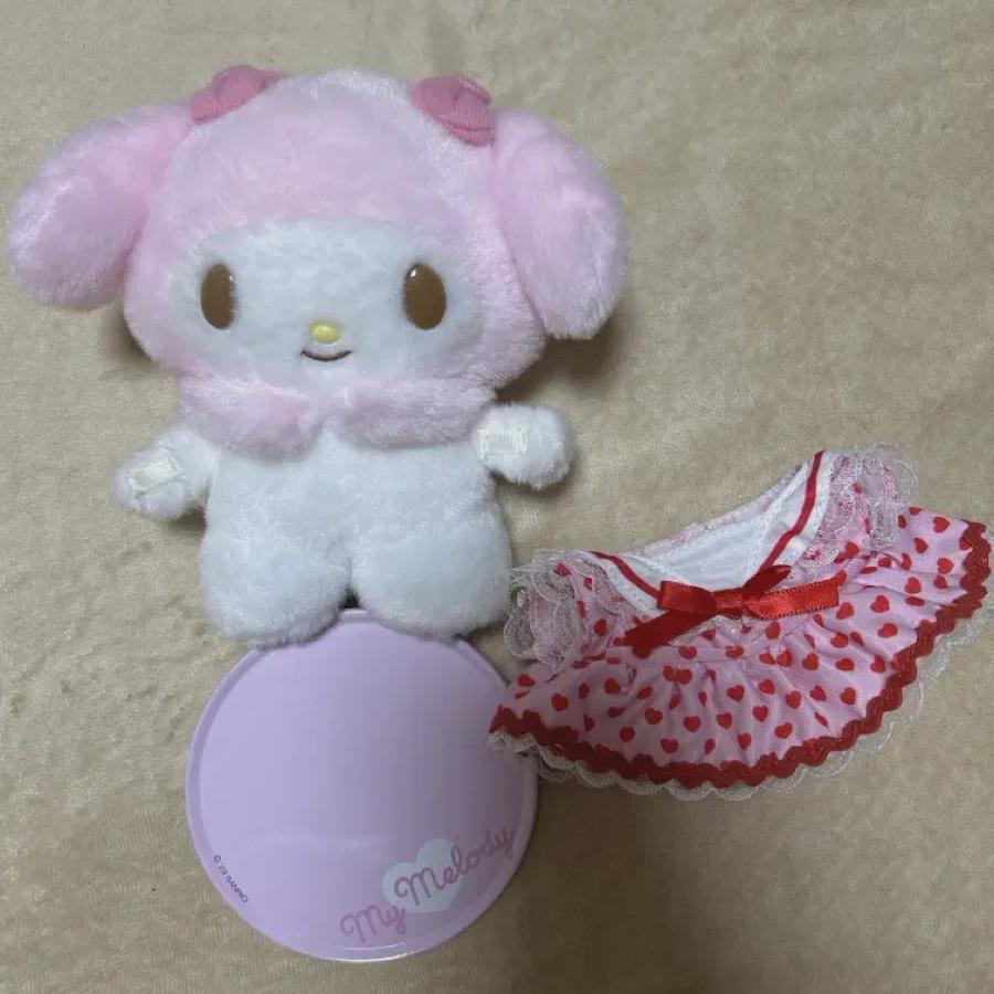 

Pittto My Melody M+ Clothes Pack