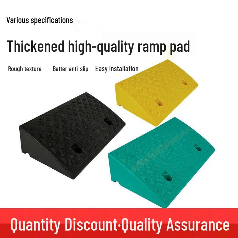 Car Sill and Roadside Plastic Uphill Triangle Speed Bump Mat