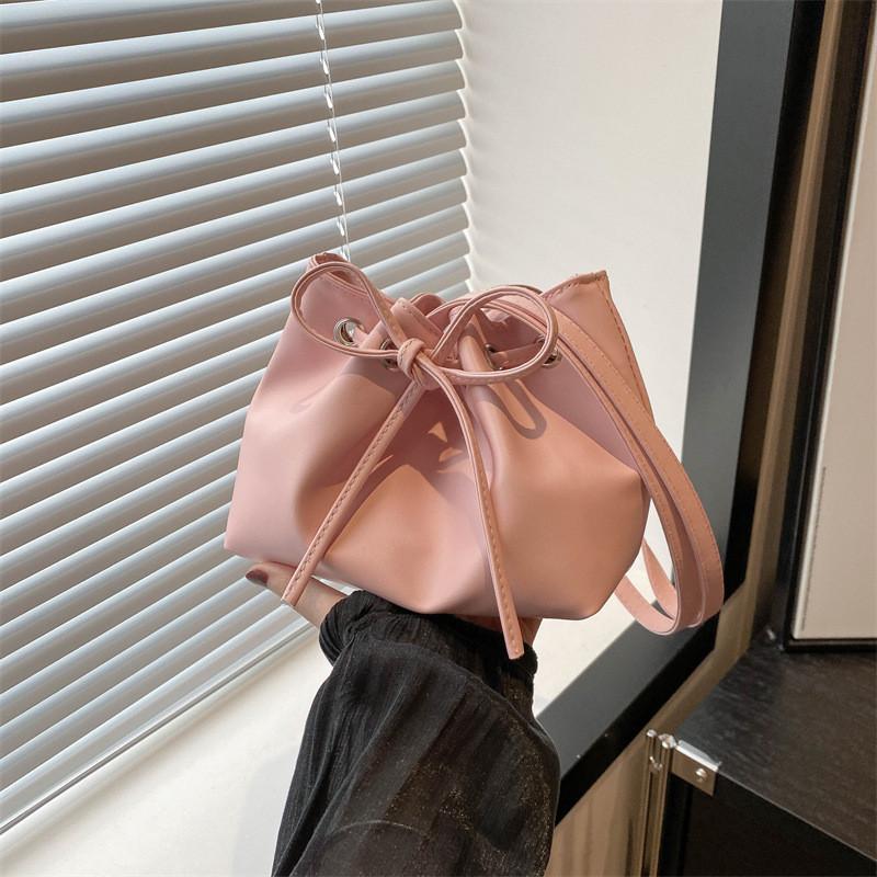 Stylish 2024 Women's Pu Leather Bucket Bag Trendy Single Shoulder Handbag With Bow