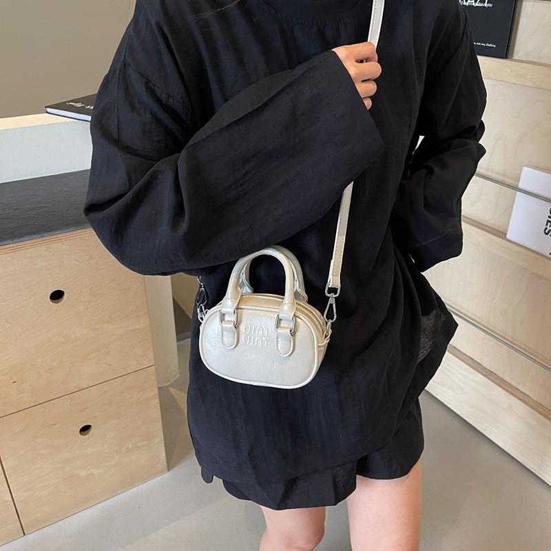 Pu Small Square Bag For Women With Zipper Closure And Interior Pouch For Daily Use