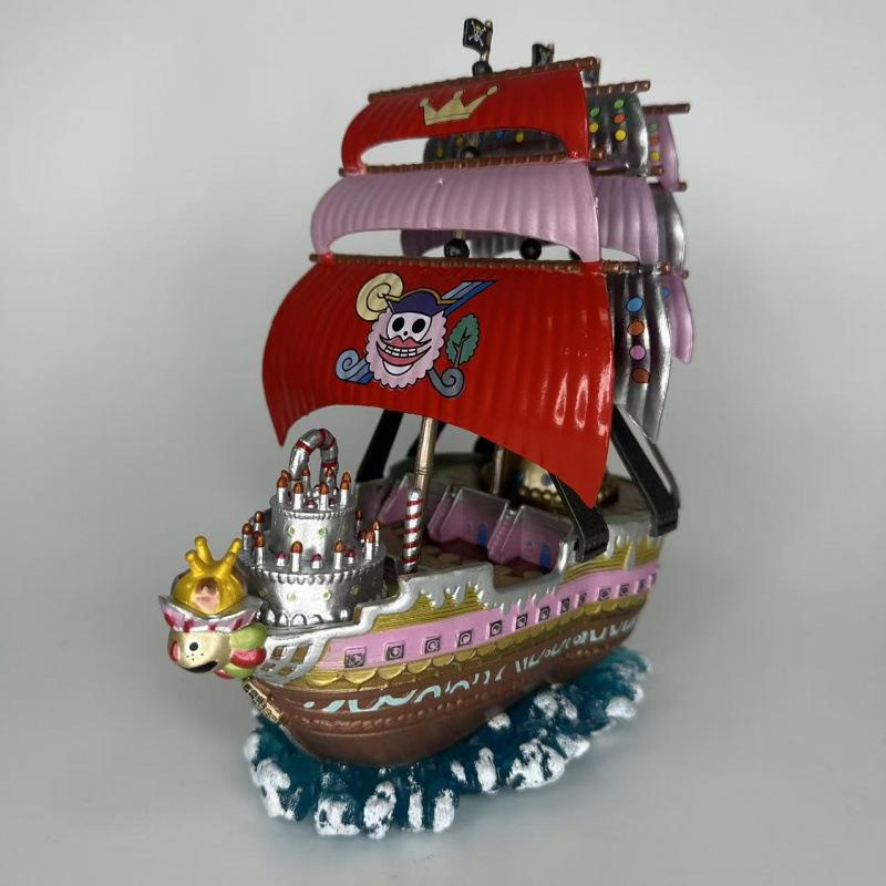 

Серія сувенірів-фігурок One Piece, великий корабель 13 Тітка БІГМОМ Статуя корабля One Piece Тітка Чотирьох Імператорів