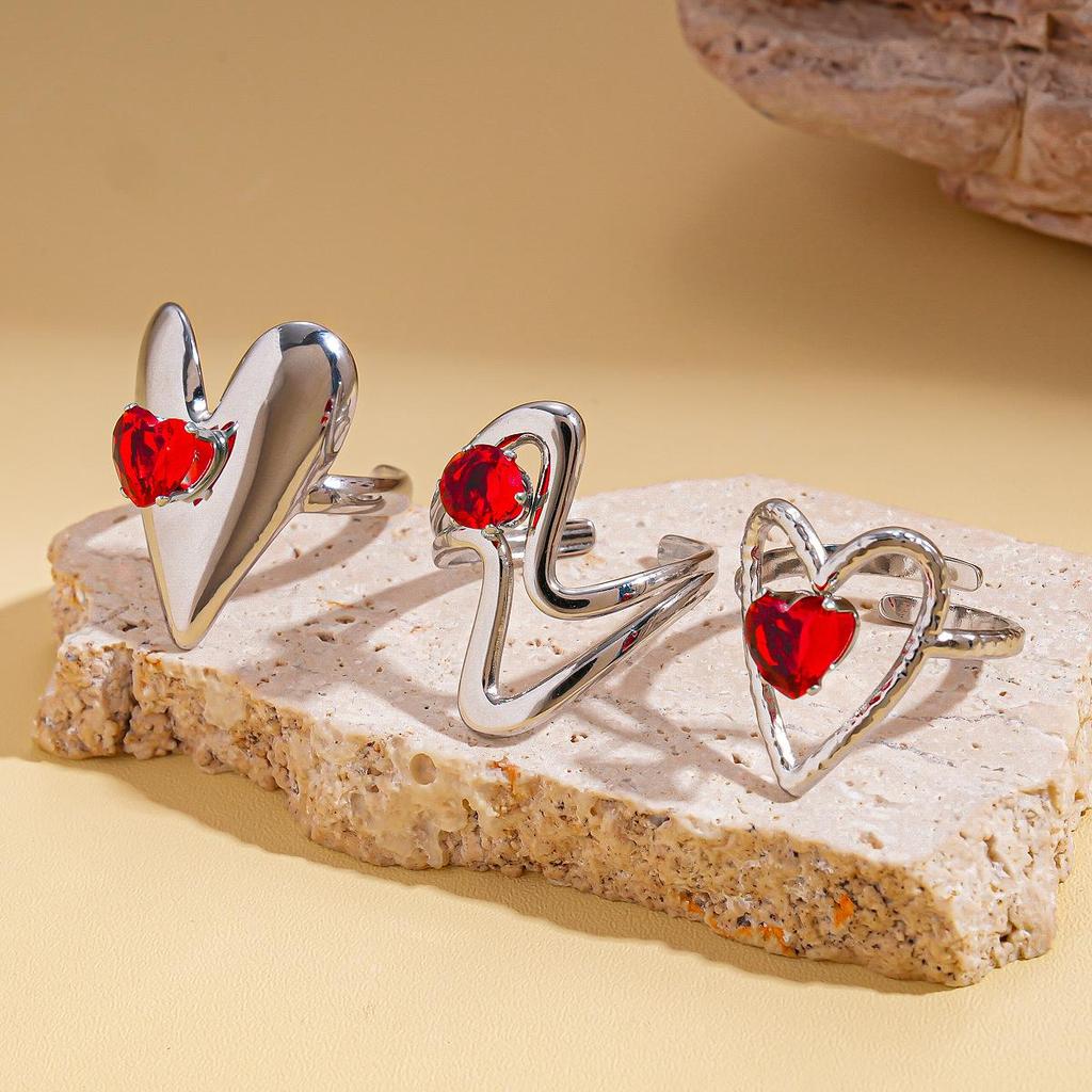 Elegant Stainless Steel Zircon Heart Open Ring - Luxury Fashion Versatile Index Finger Ring for Women