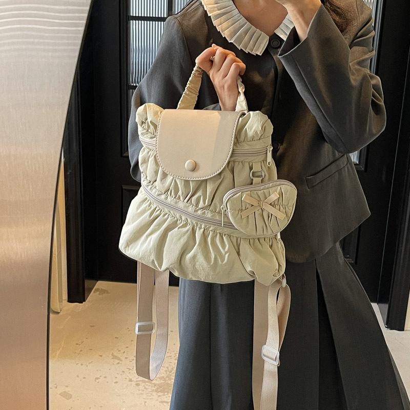 Schoolbag Korean Version of College Style Backpack Bag Women's 1011 New Trendy Fashion Pleated Nylon Casual Backpack