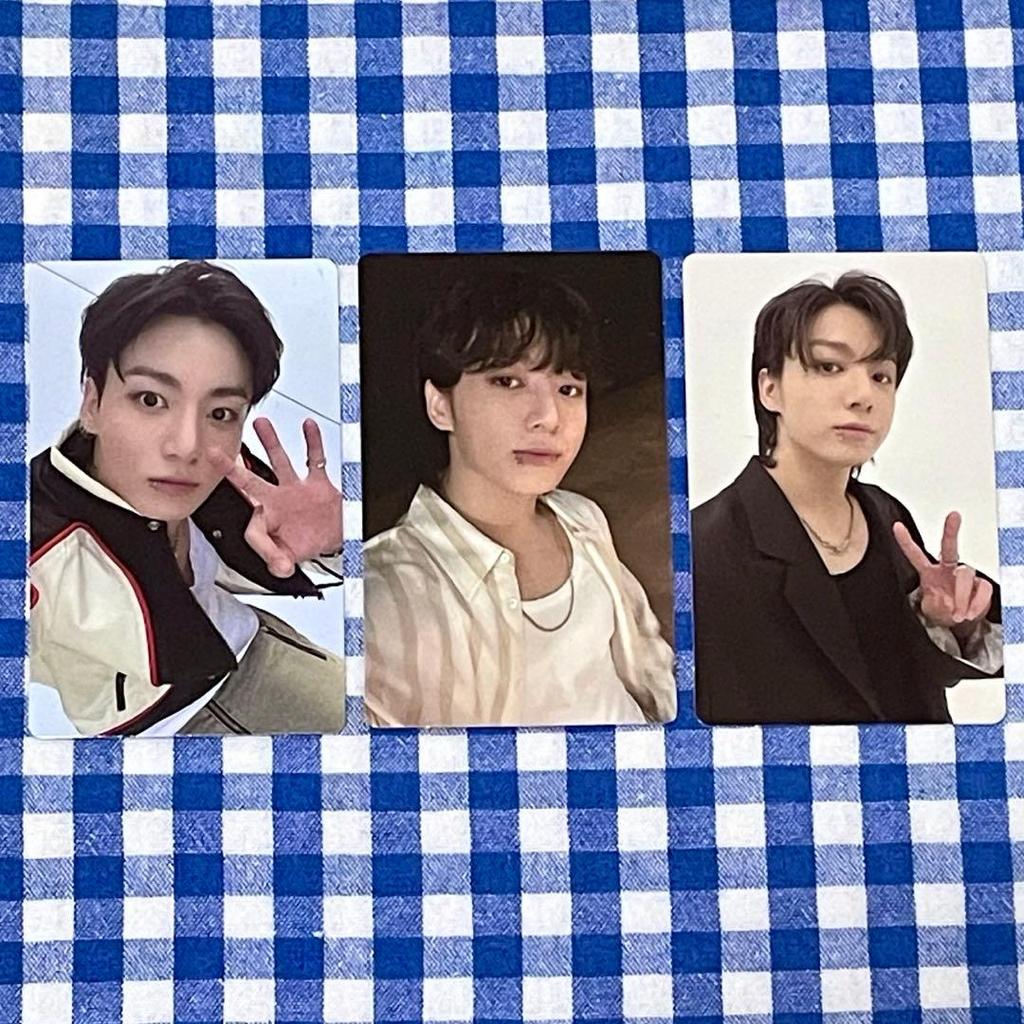 [USED] Official BTS Jungkook GOLDEN Weverse Global Trading Cards (3 pieces)
