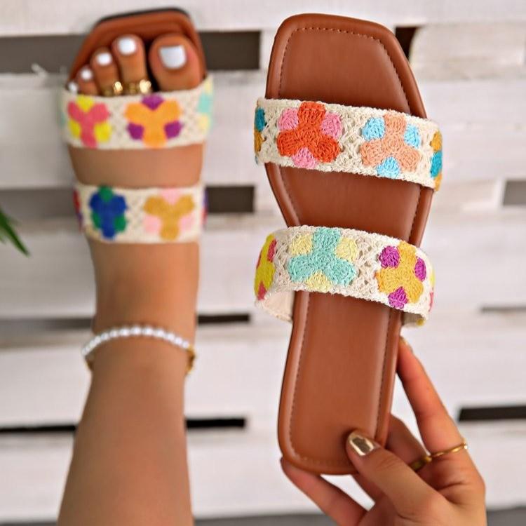 

Foreign trade large size fashion versatile Roman sandals women s summer 2024 new beach wear sandals women s models 43