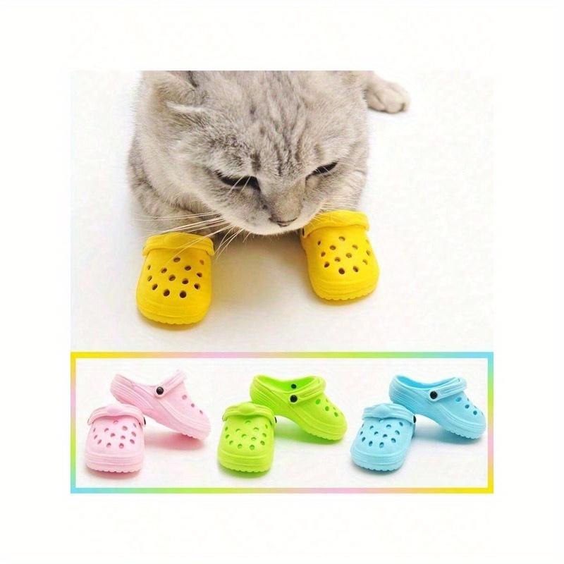 2pcs/1pair Mini Porous Shoes Classic Design Cats And Dogs Pet Photography Accessories Cute And Fun Toys For Small Pets Puppy Shoes Cartoon