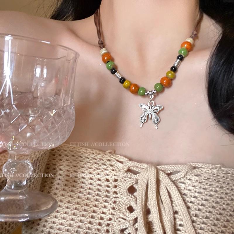 Elegant Stacked Pearl Necklace for Women - High-End Autumn/Winter Accessory with a Stylish Sweater Chain Design