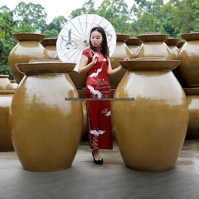 Large Earthenware Sichuan Pickled Vegetable Jar - Traditional Ceramic Sauerkraut Pot for Home Use