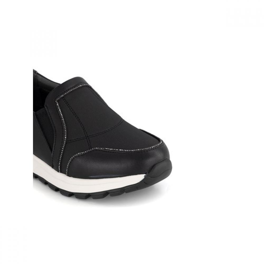 Tandy Women S SneakerS Black  G25426