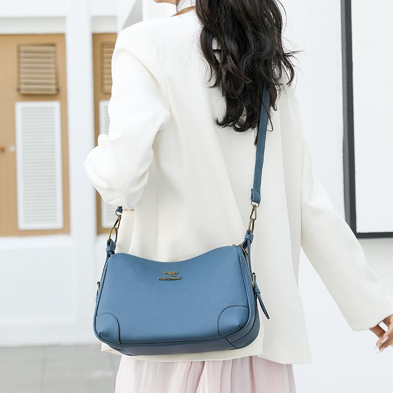 Solid Color Shoulder Bag Women's Bag Large Capacity Small Square Bag Commuter Crossbody Bag