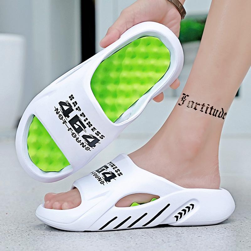 Slippers men's outer wear 2025 new non-slip, deodorant, heightening, wear-resistant, stepping on shit, outdoor beach seaside one-word sandals