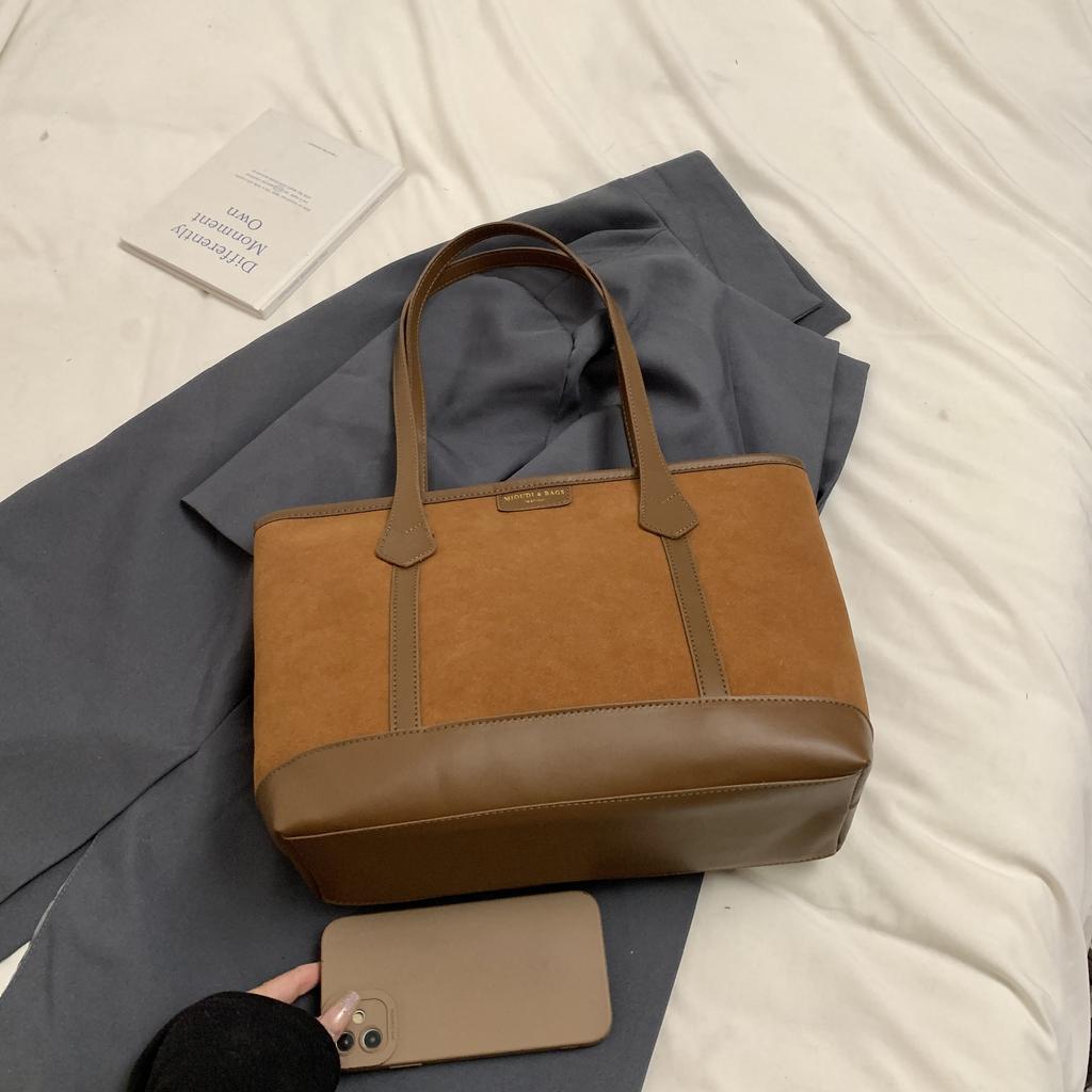 Retro Frosted Bag for Women, Large Capacity New Autumn and Winter Versatile Casual Shoulder Bag, Work Commuting Tote Bag