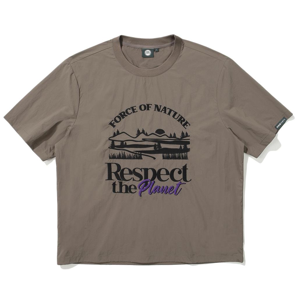 BBC EARTH Planet Woven Short Sleeve T-Shirt_Dark Grey