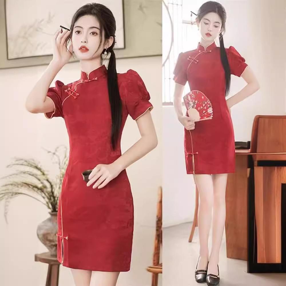 2025 Claret Red Petite Cheongsam: Elegant Short Summer Dress for Bridal Toast and Homecoming