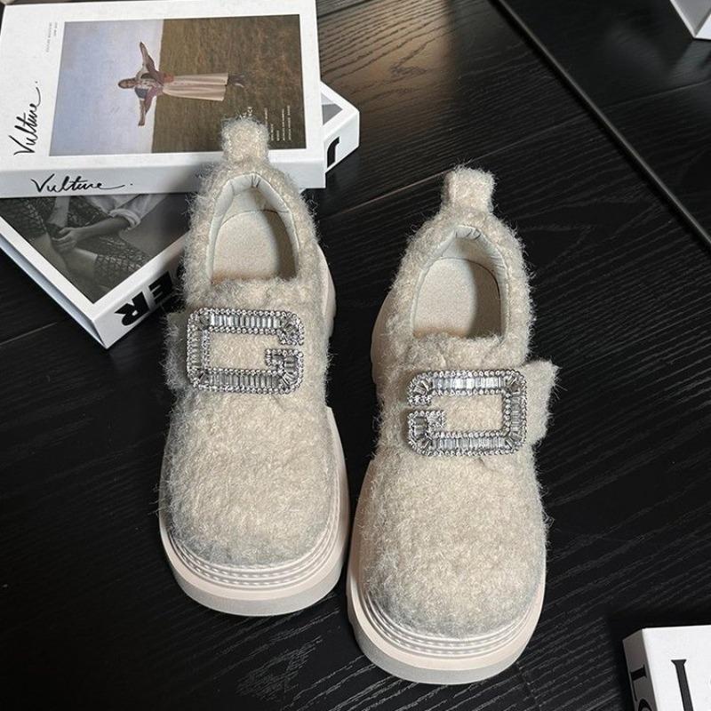 

Удобные пушистые туфли женские весенние новые со стразами на толстой подошве розовые маффины золотистый велюр белые туфли 40