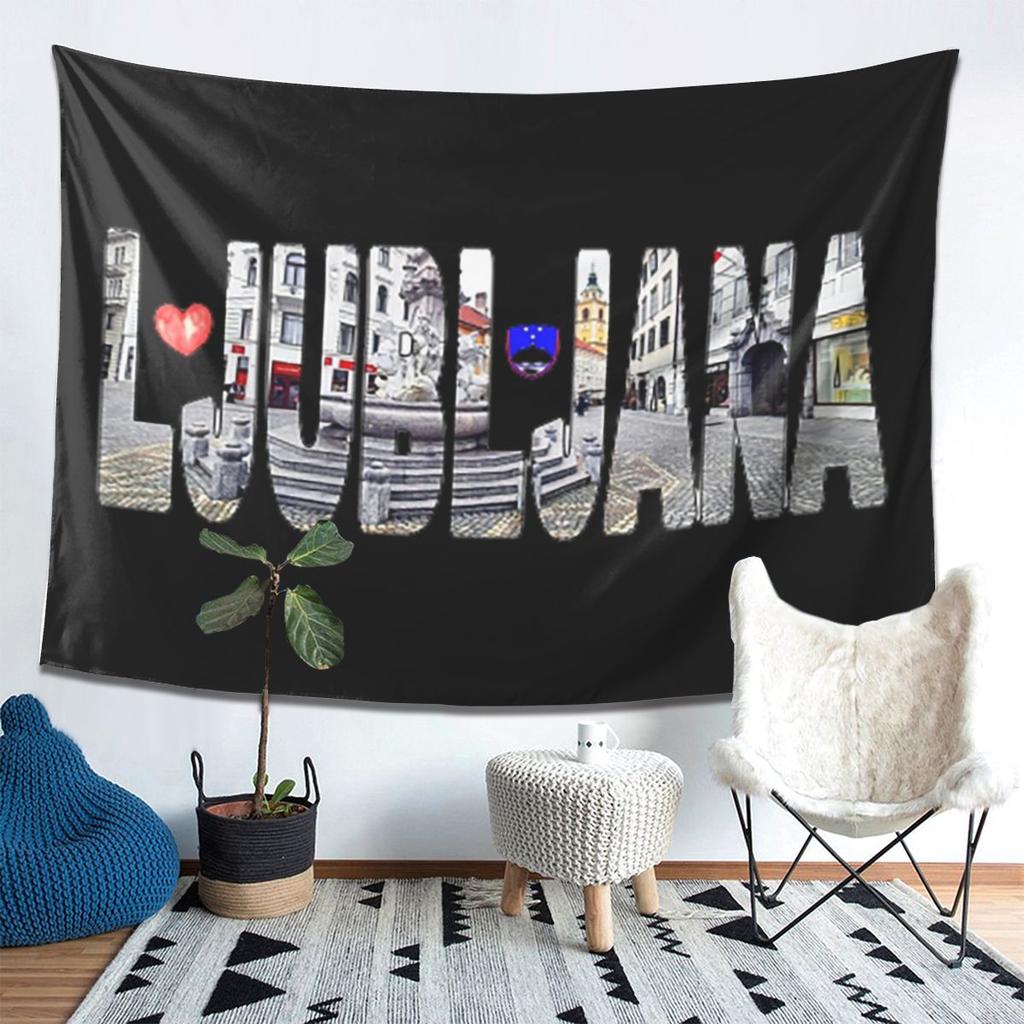 Ljublijana Robbov Vodnjak Fountain Mestni Trg Plaza Tapestry Wall Hanging Aesthetic Home Decoration Tapestries for Dorm Room