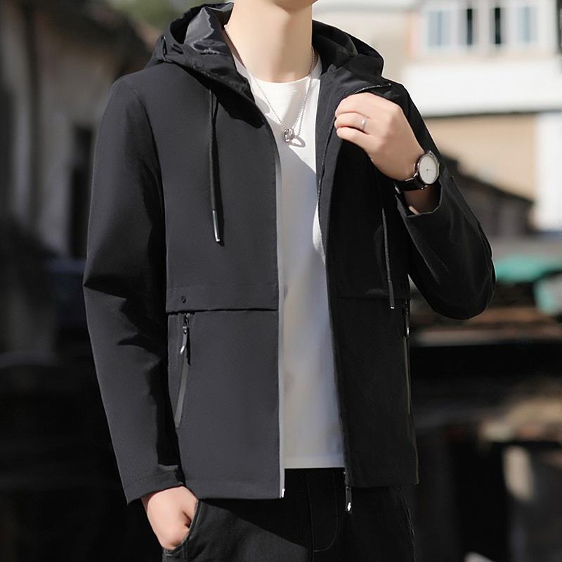 Men's Hooded Windbreaker Jacket Lightweight Zipper Pockets Casual Outdoor Coat
