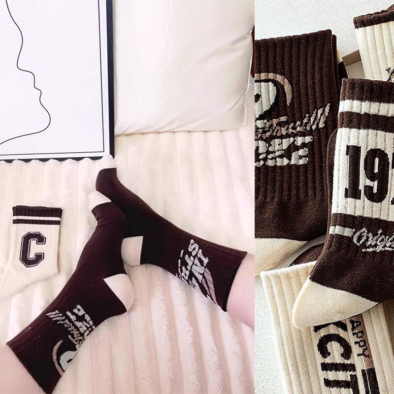 Retro American Men's Mid-rise Socks Women's Ins-style Casual Sports Basketball Socks