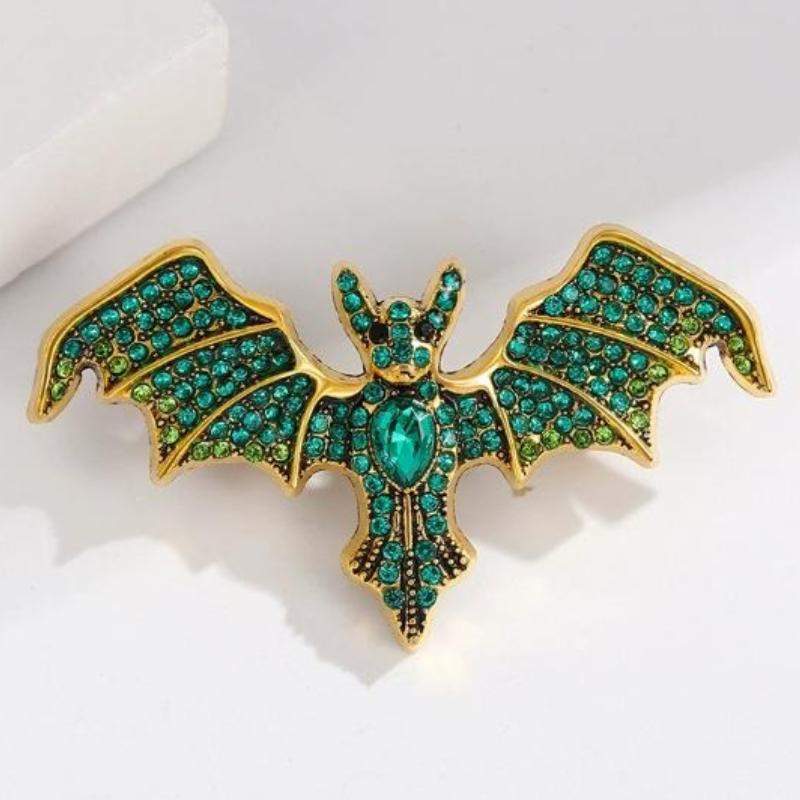 1Piece Vintage Cute Devil Bat Brooches Women Coat Clothing Badges Jewelry Accessries Gifts