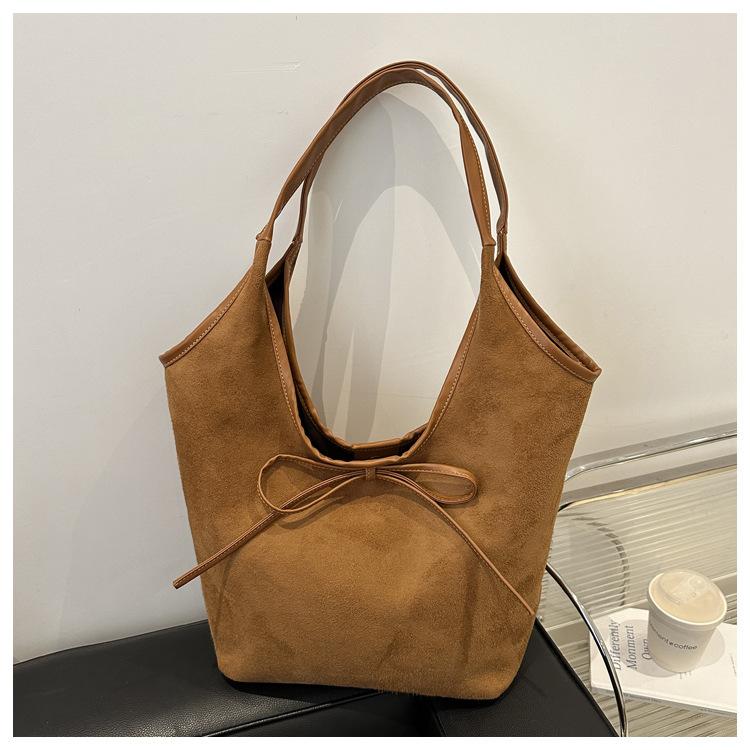 

Однотонная повседневная сумка-тоут с бантом, весенняя модная, матовая, большой вместимости, в ретро-стиле, женская коричневый