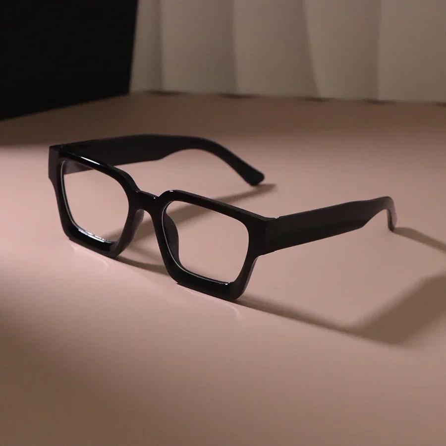 Square Anti Blue Light Glasses Fashion Retro Classic Women Men Computer Gaming Eye Protection Plain Spectacles