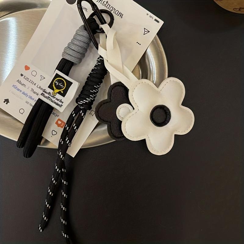 Trendy PU Leather Sunflower Bag Pendant Contrasting Cartoon Five Petal Flower Fashion Bag Pendant Women