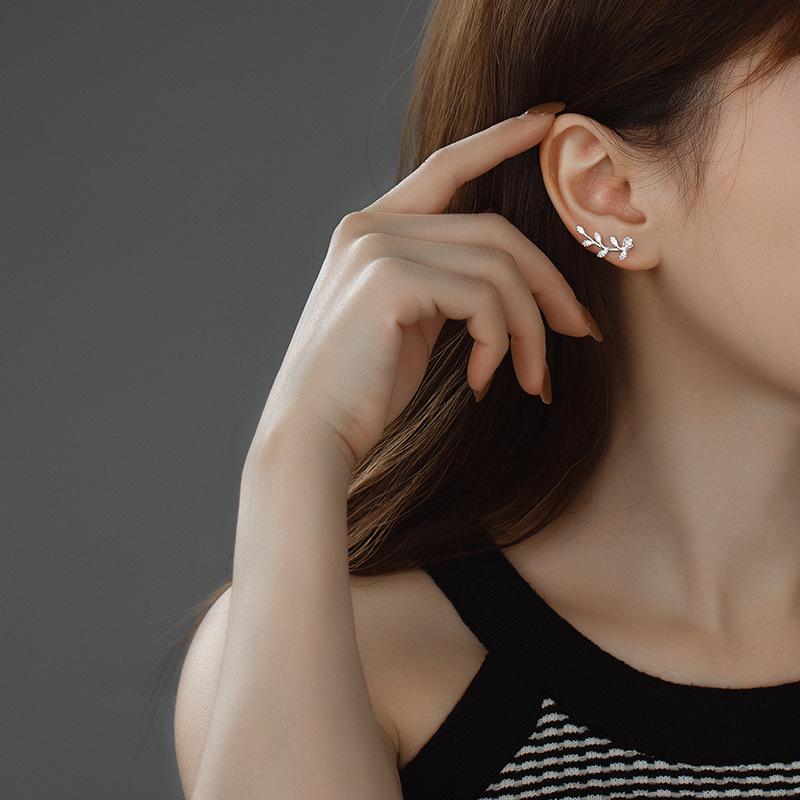 Banyan Tree S925 Silver Olive Branch Leaf Zircon Ear Hooks - Cold Style Summer Earrings for Women